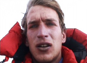 at 8.000 metres